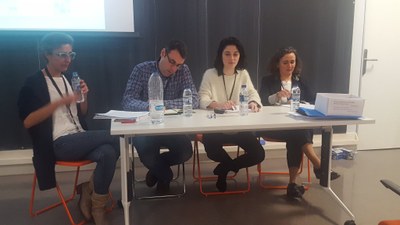 JJSEB III - Discussion table.jpg